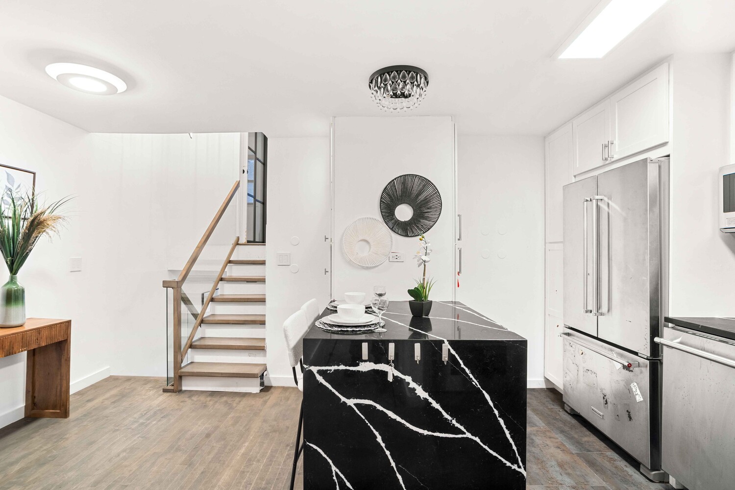 225 E 86TH Street 204