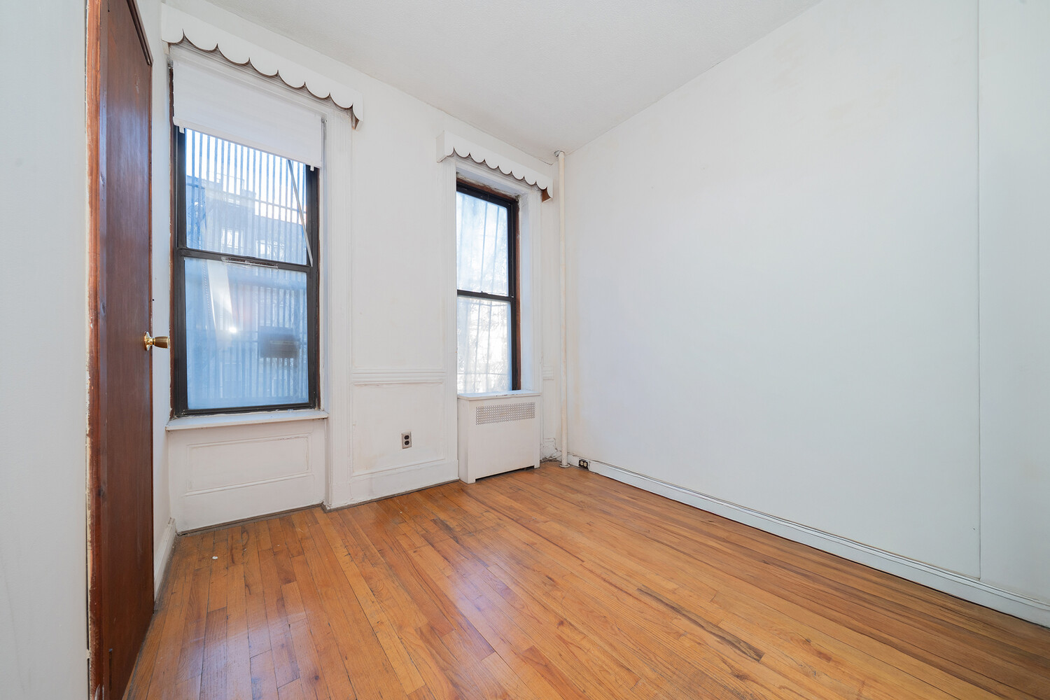 233 E 88TH Street 3E