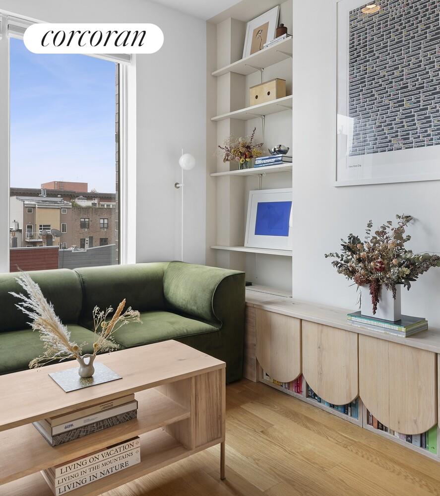 139 SKILLMAN Avenue 5C