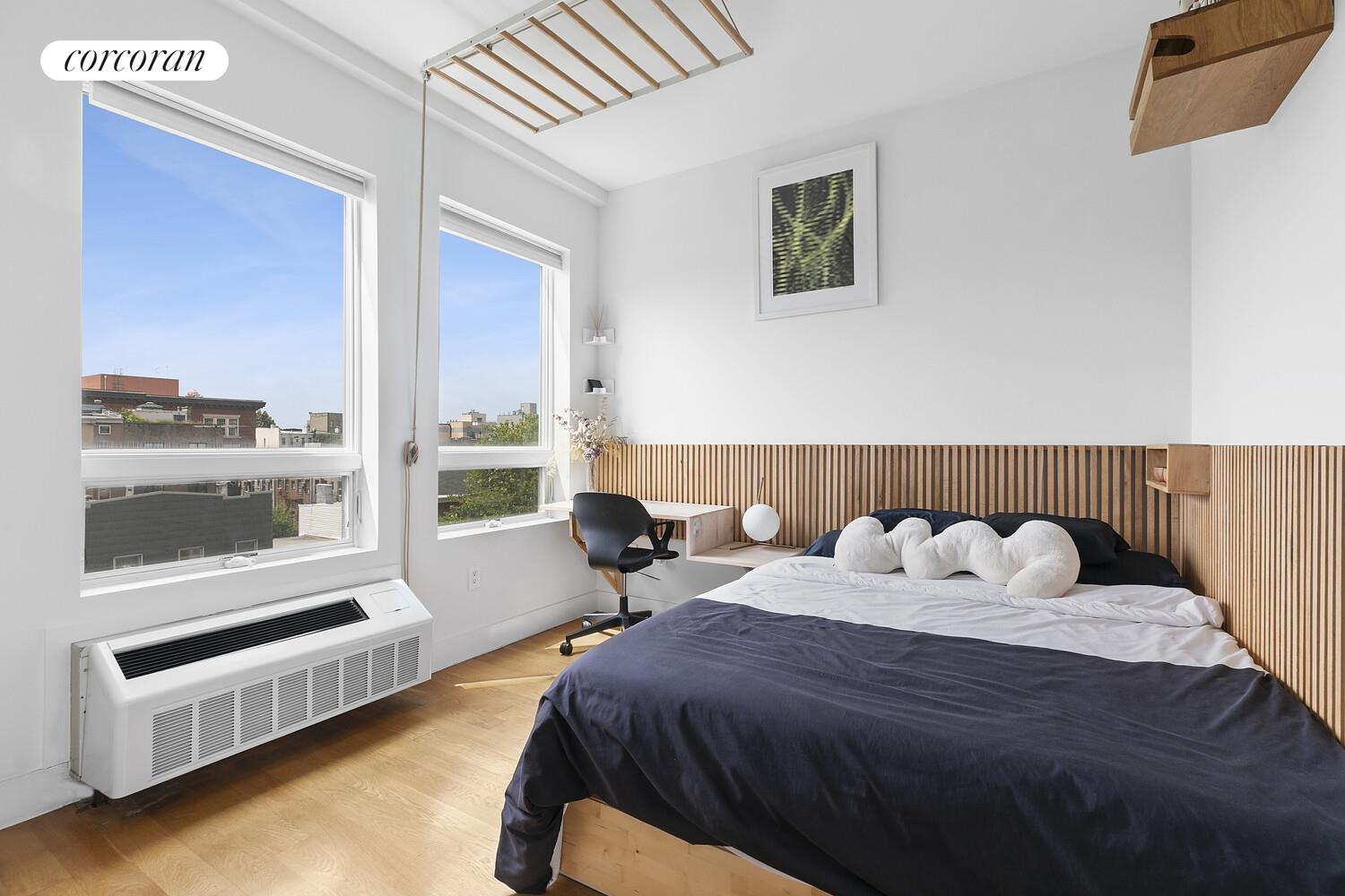 139 SKILLMAN Avenue 5C
