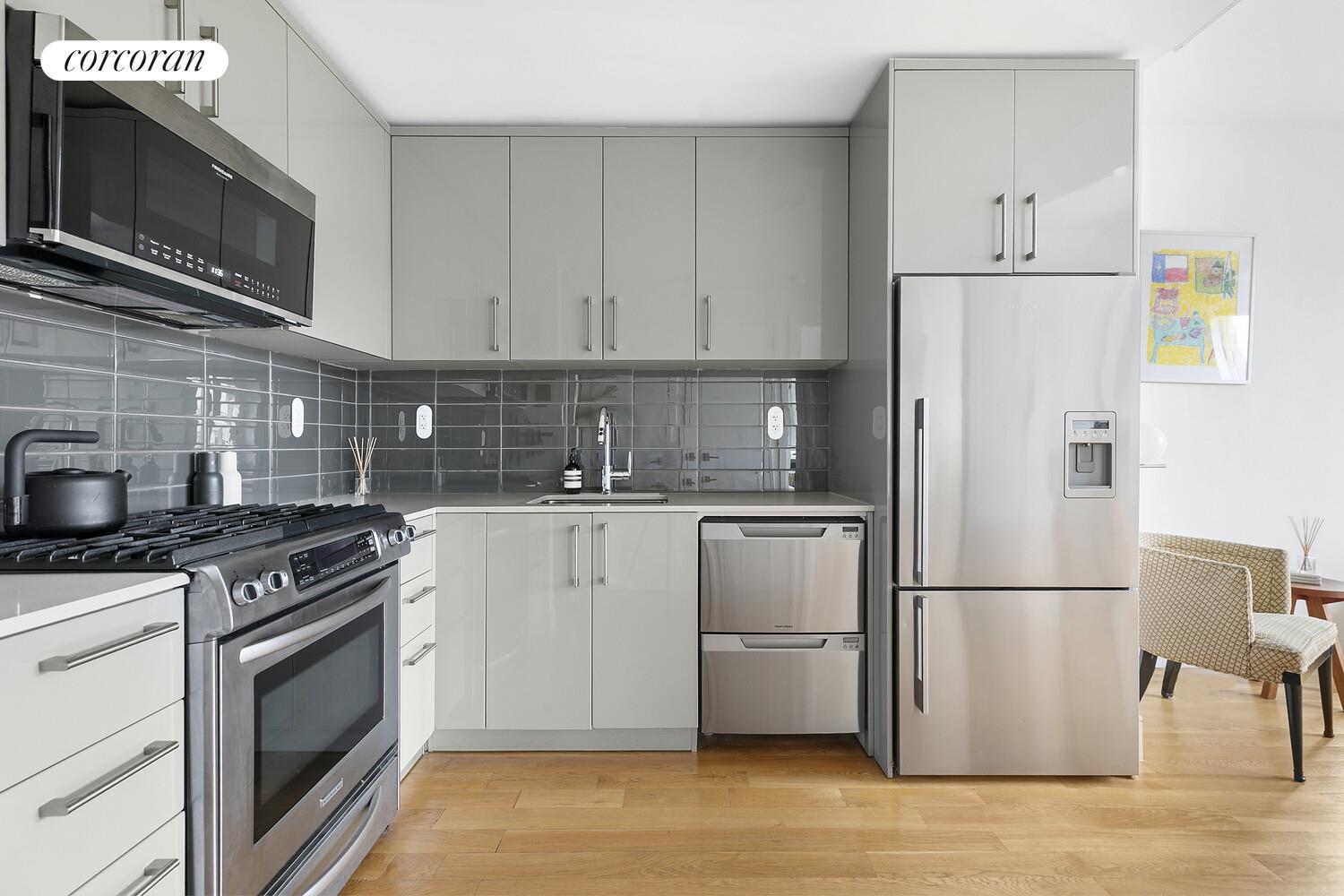 139 SKILLMAN Avenue 5C