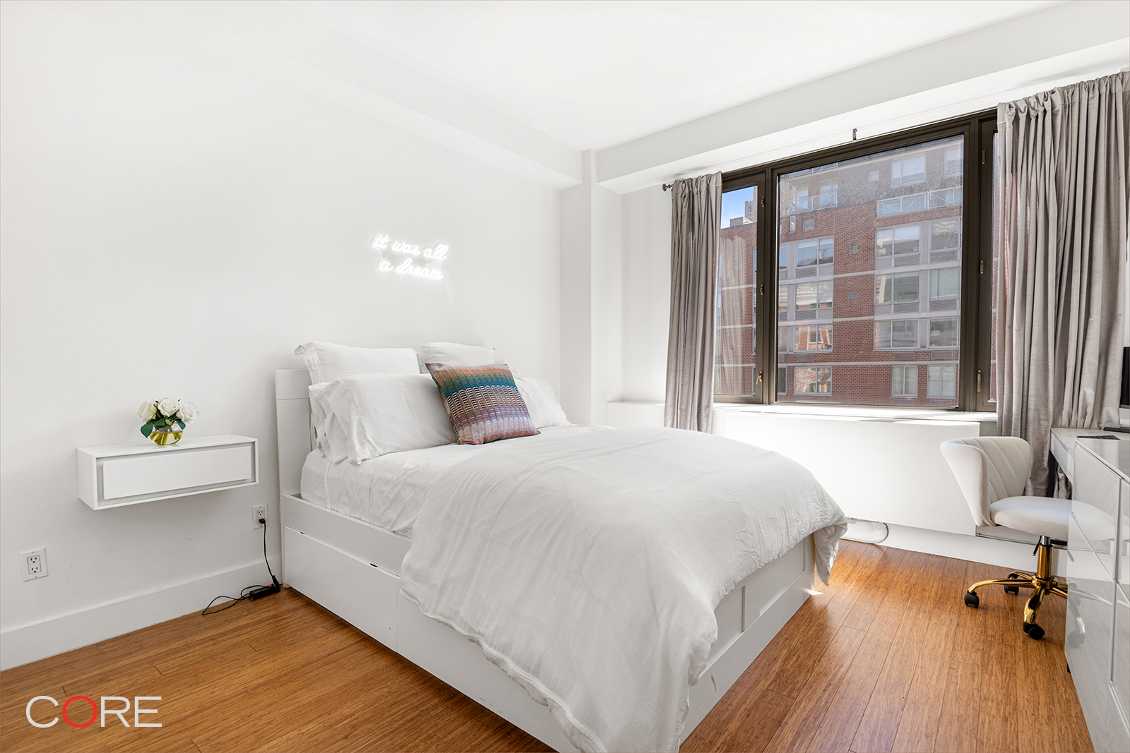 305 W 16th Street 4E