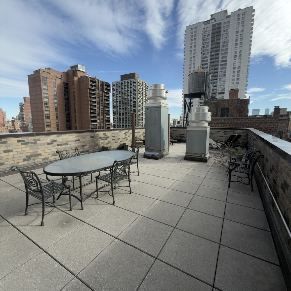 225 E 57TH Street 5G