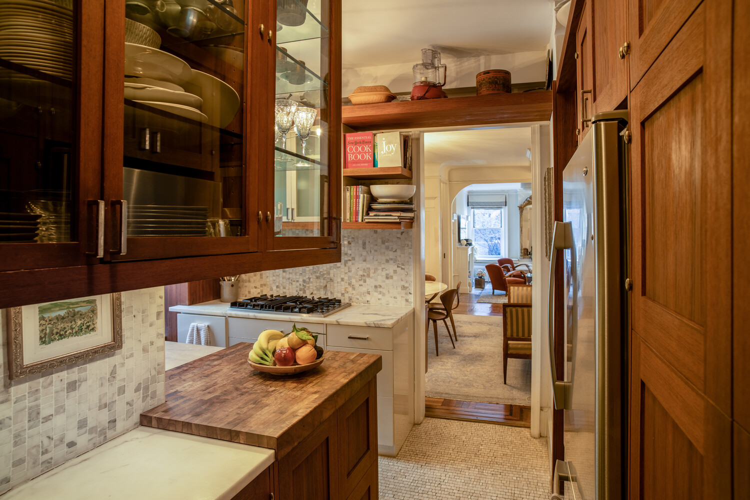 255 W 98TH Street 4B