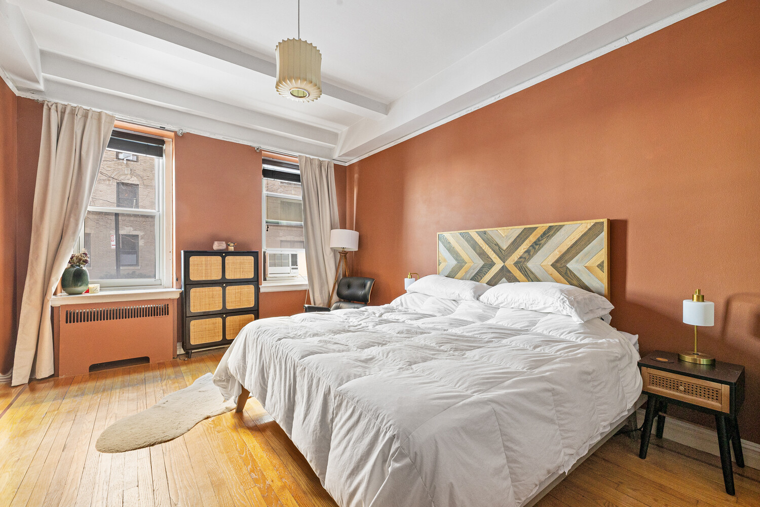 250 CABRINI Boulevard 1A