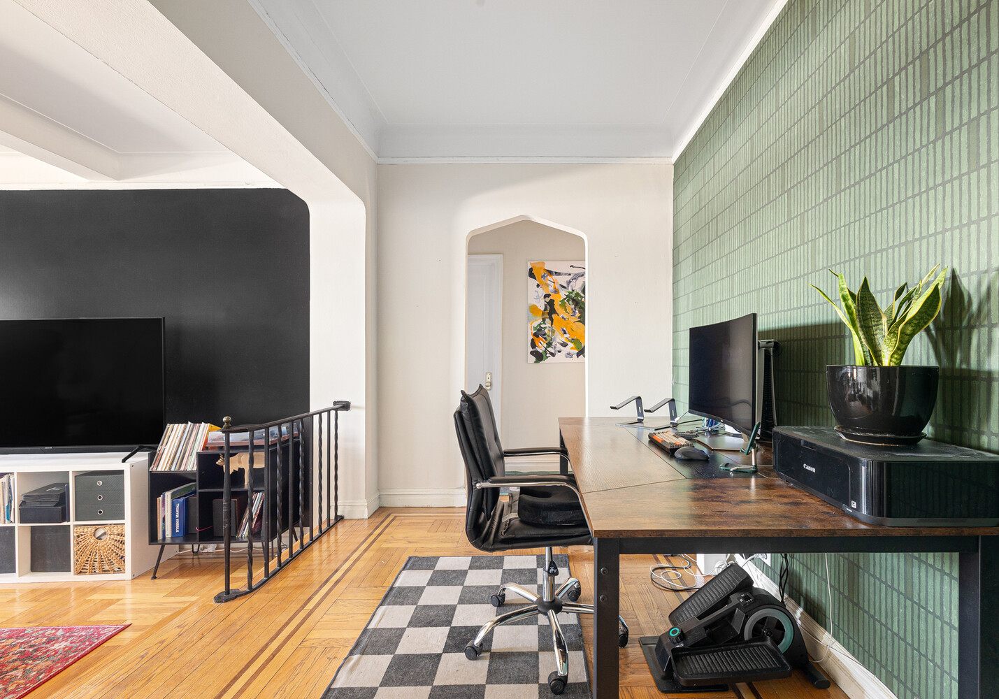 250 CABRINI Boulevard 1A