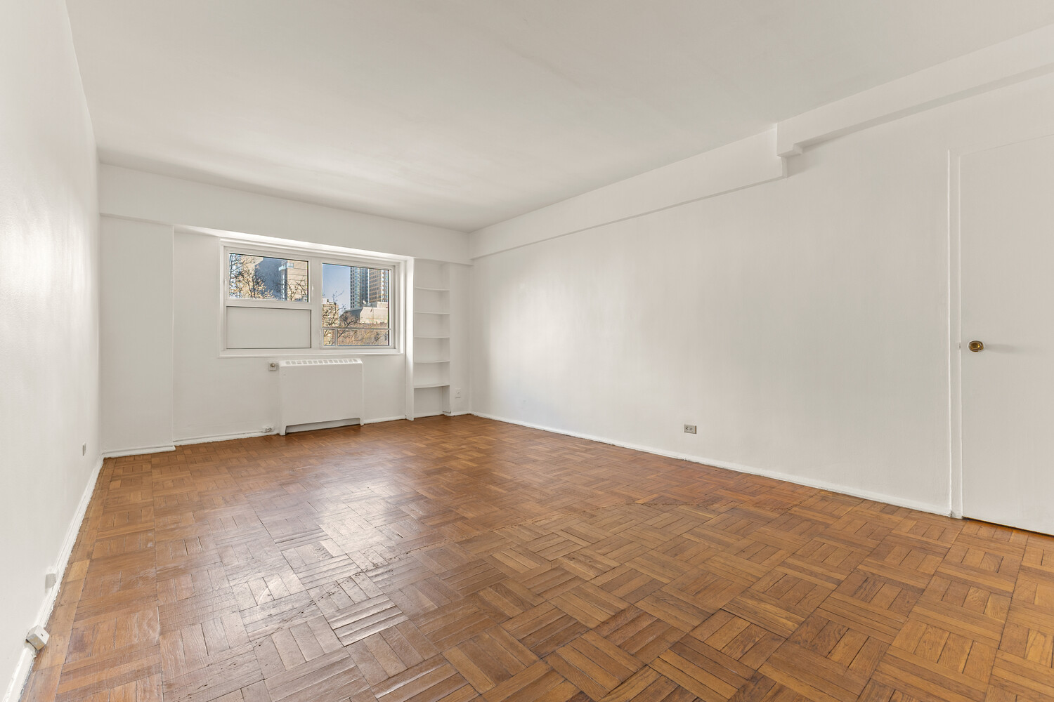 270 JAY Street 4G