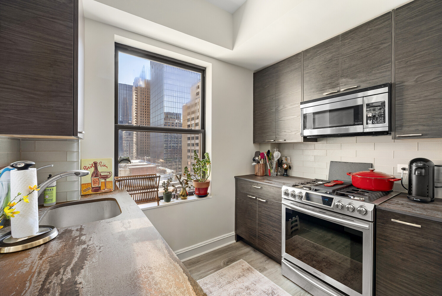 321 W 55TH Street 93