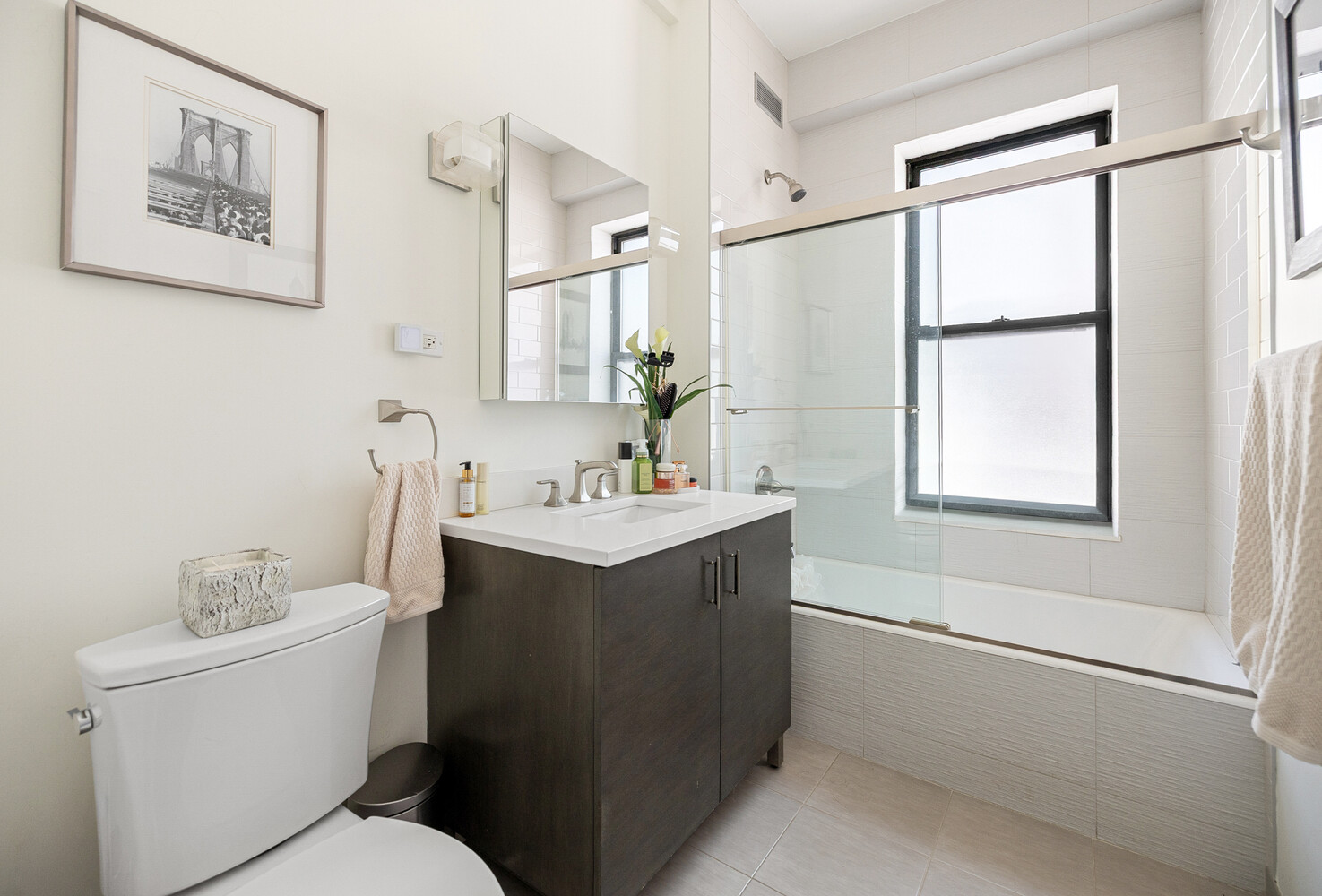 321 W 55TH Street 93