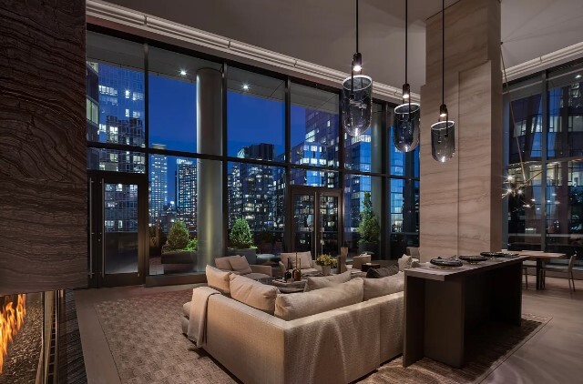 30 RIVERSIDE Boulevard 21M