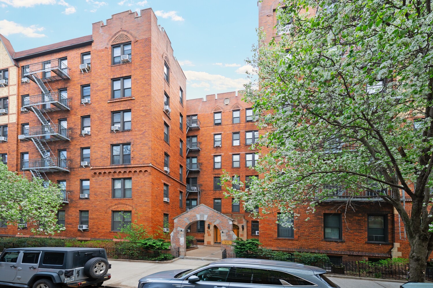 41-41 41ST Street 4G