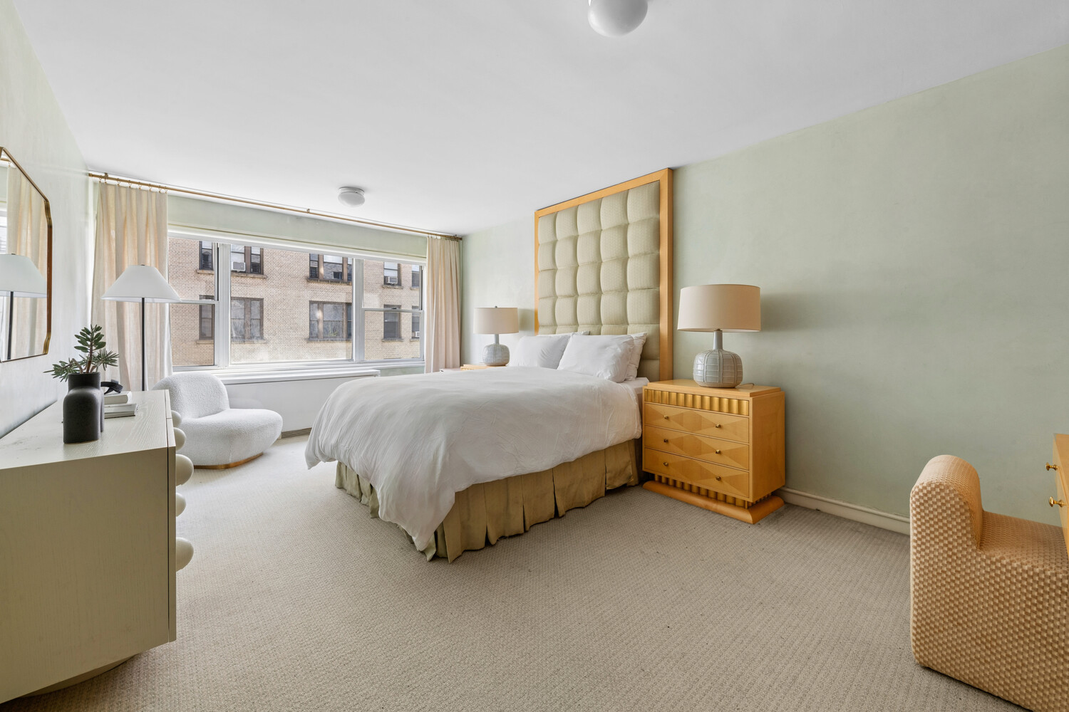 40 E 84TH Street 7CD