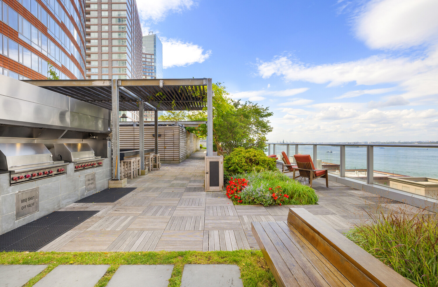 70 LITTLE WEST Street 25D
