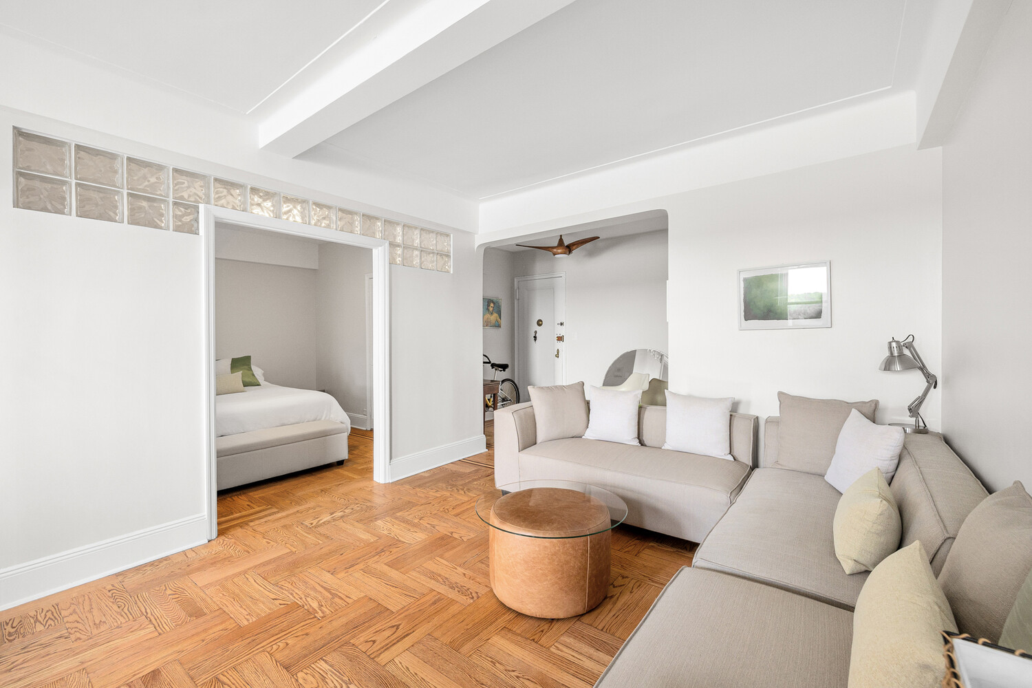 250 CABRINI Boulevard 2J