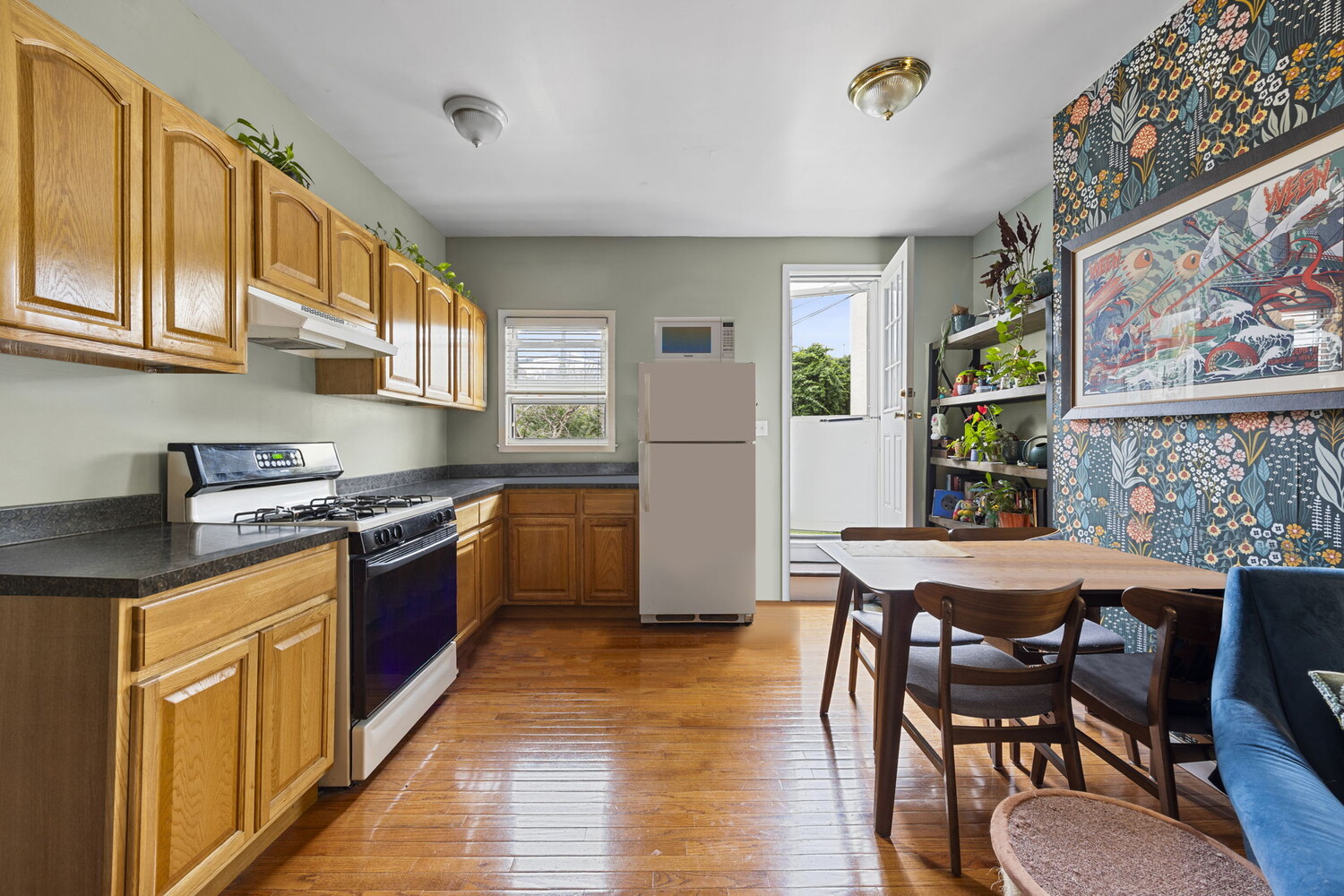 32-73 30TH Street