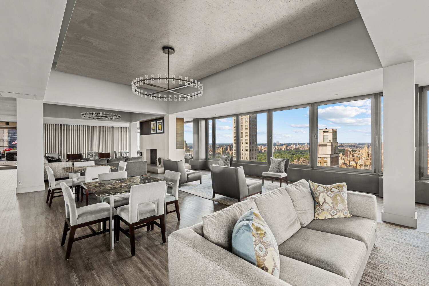 117 E 57TH Street 32F