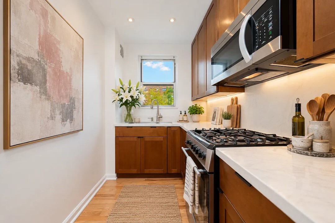 50-15 39TH Street 3E