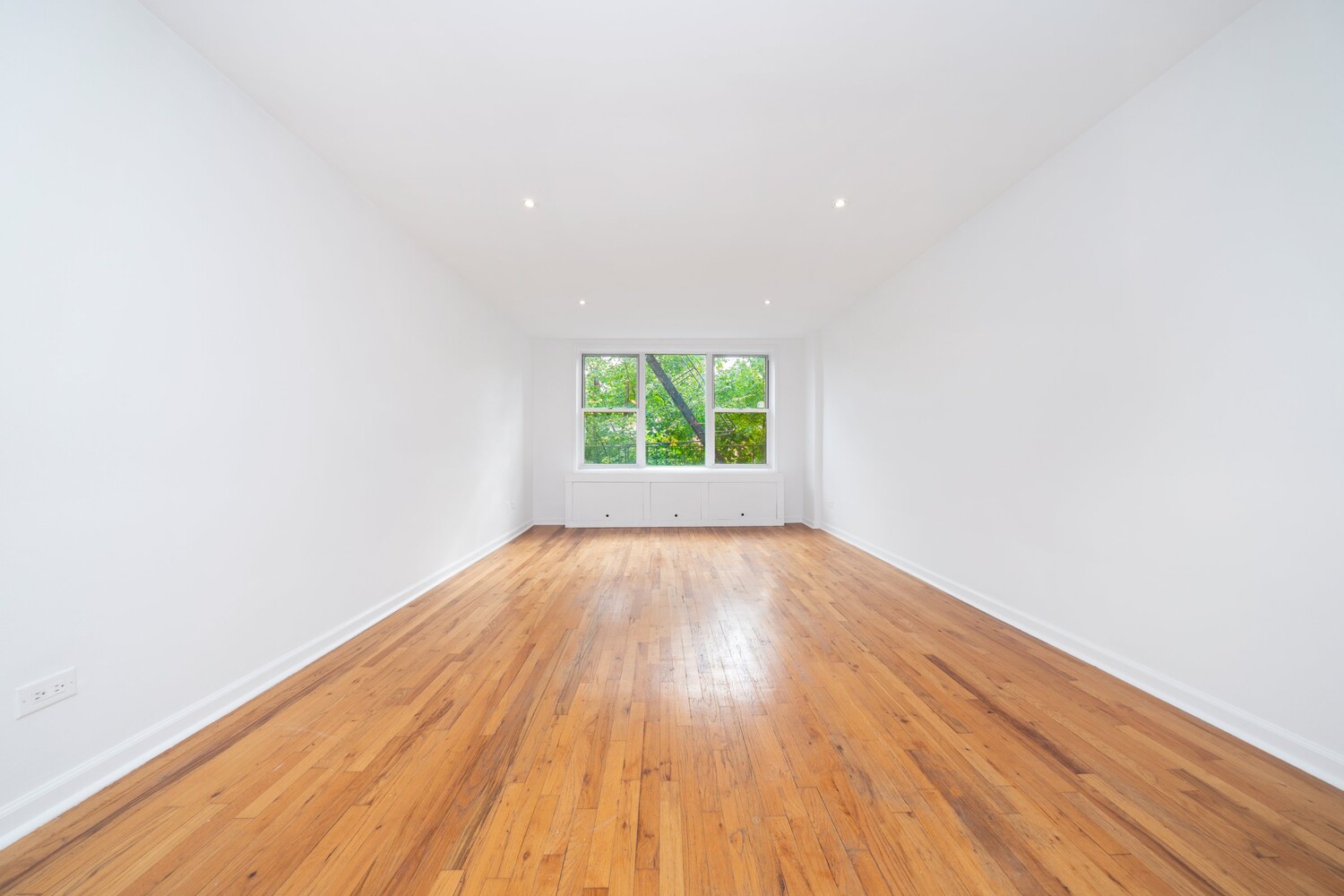 50-15 39TH Street 3E