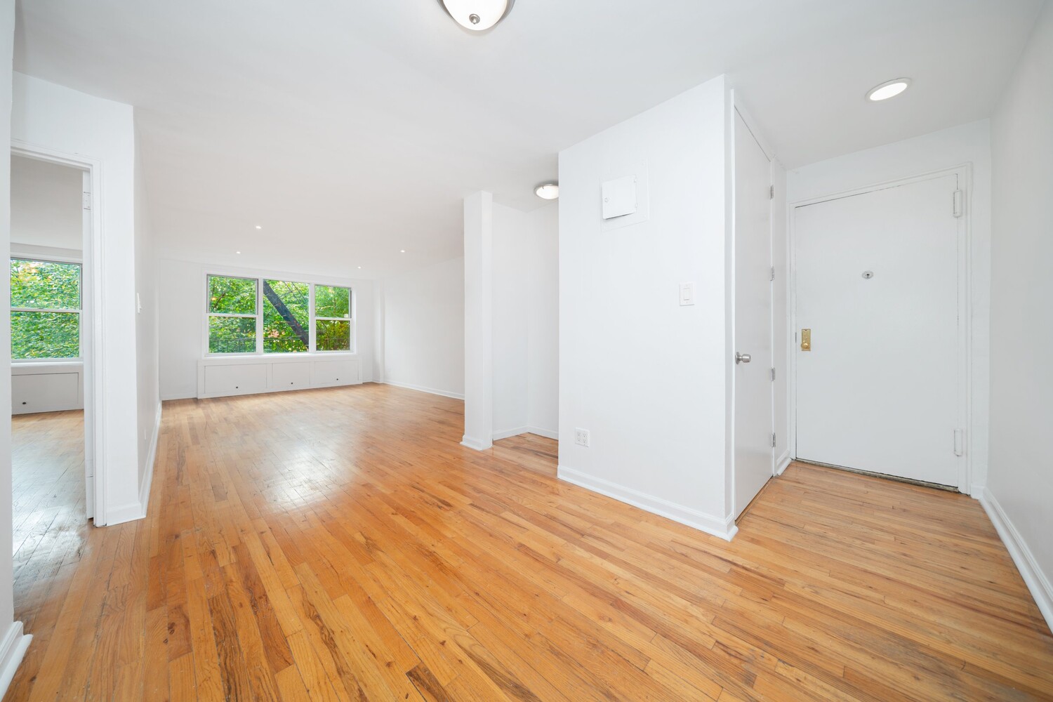 50-15 39TH Street 3E
