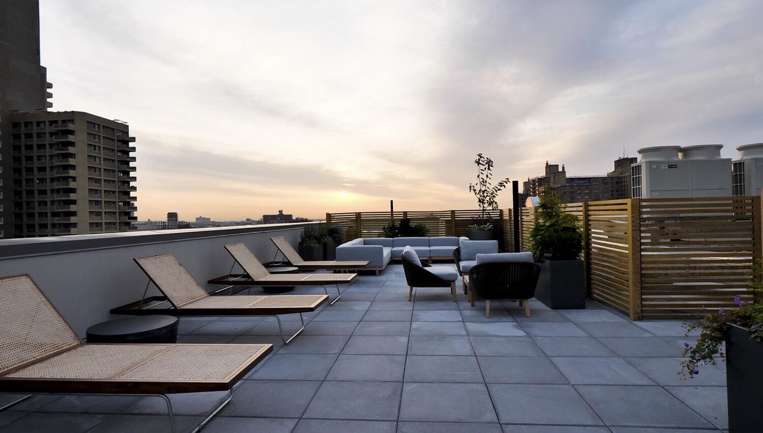 111 MONTGOMERY Street 7G