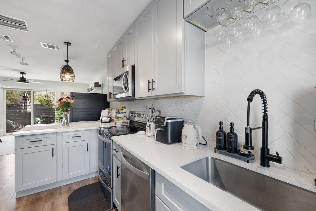 3812 Southway DR # 103