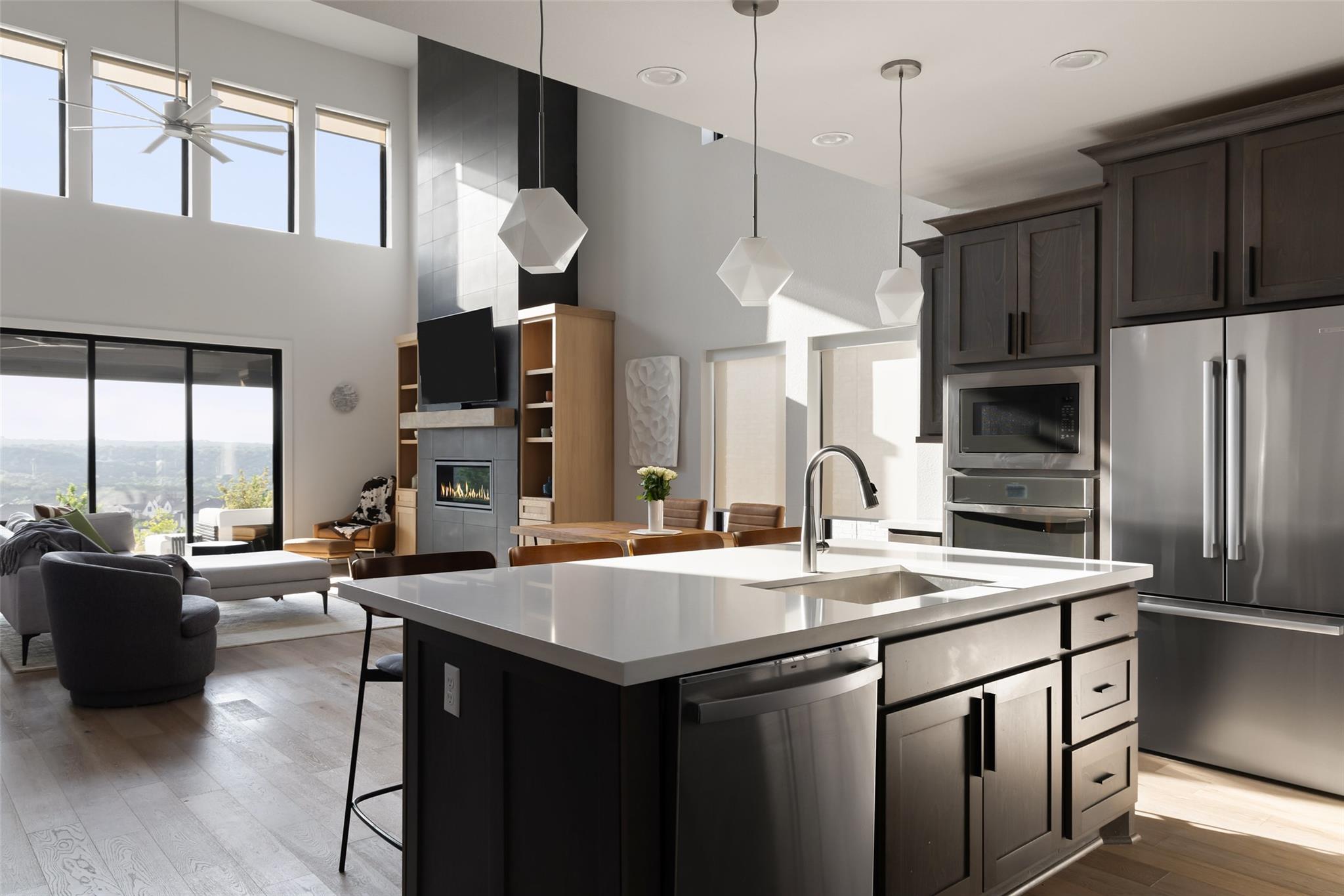 6517 Empresa DR