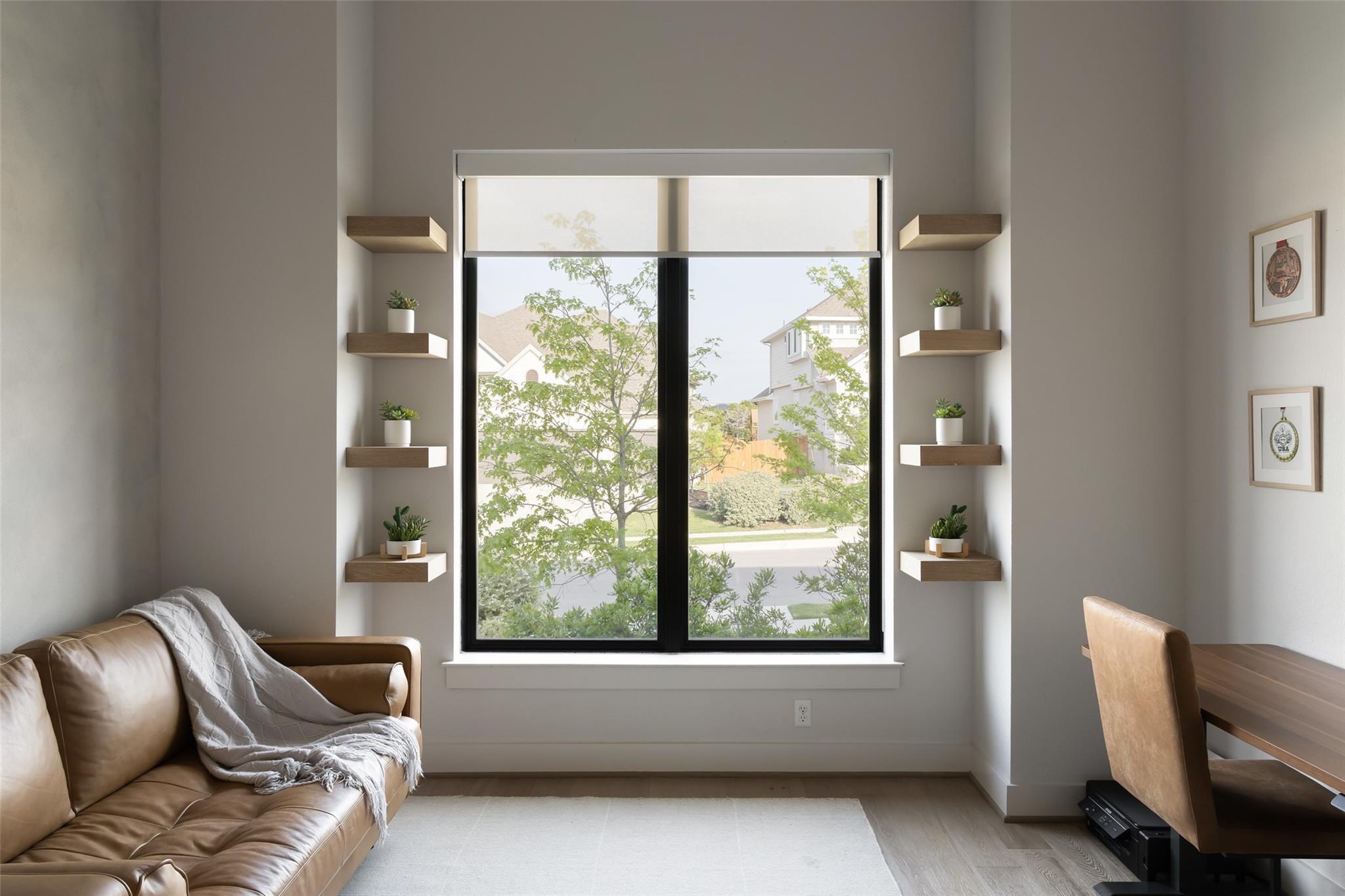 6517 Empresa DR