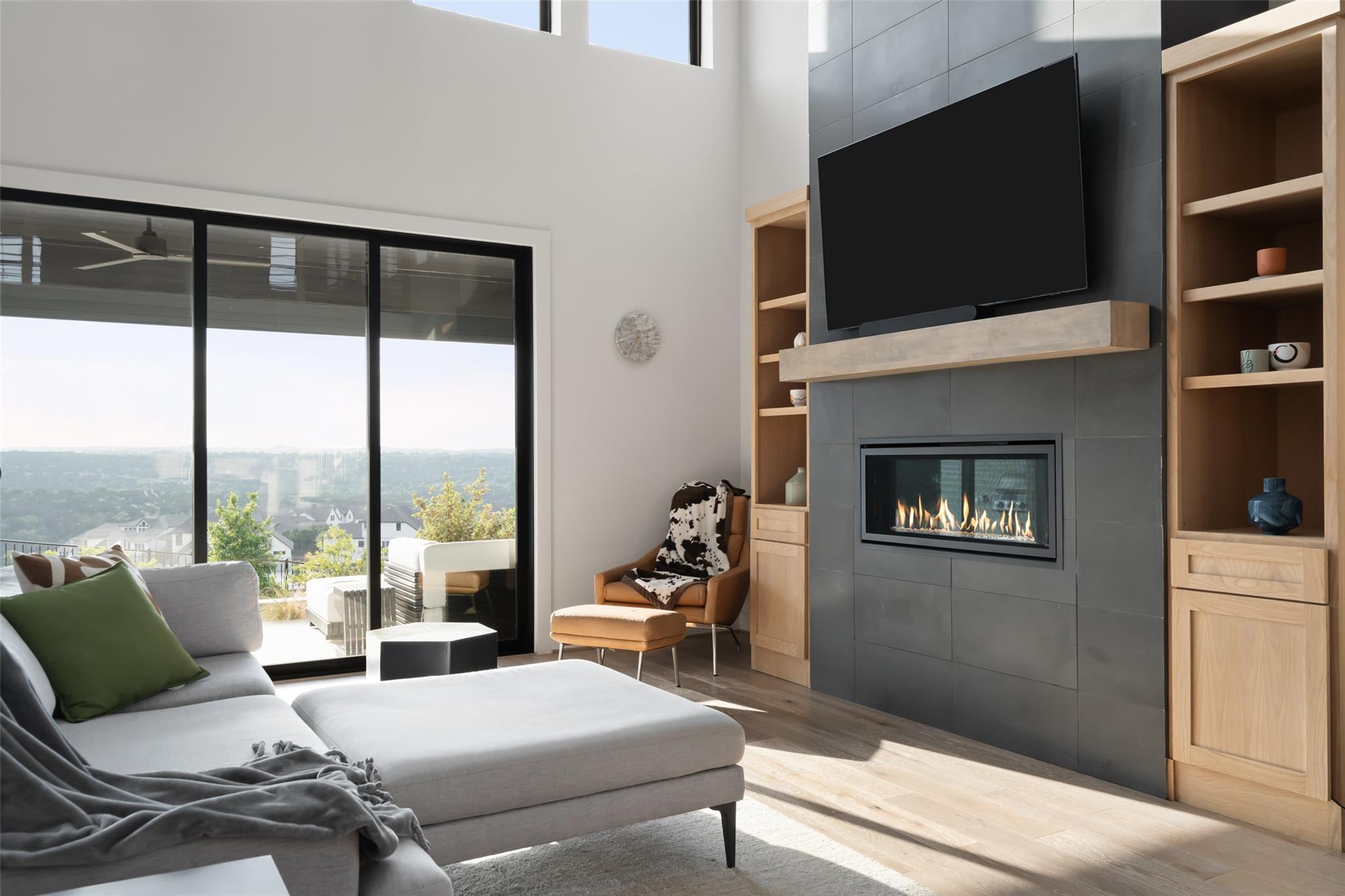 6517 Empresa DR