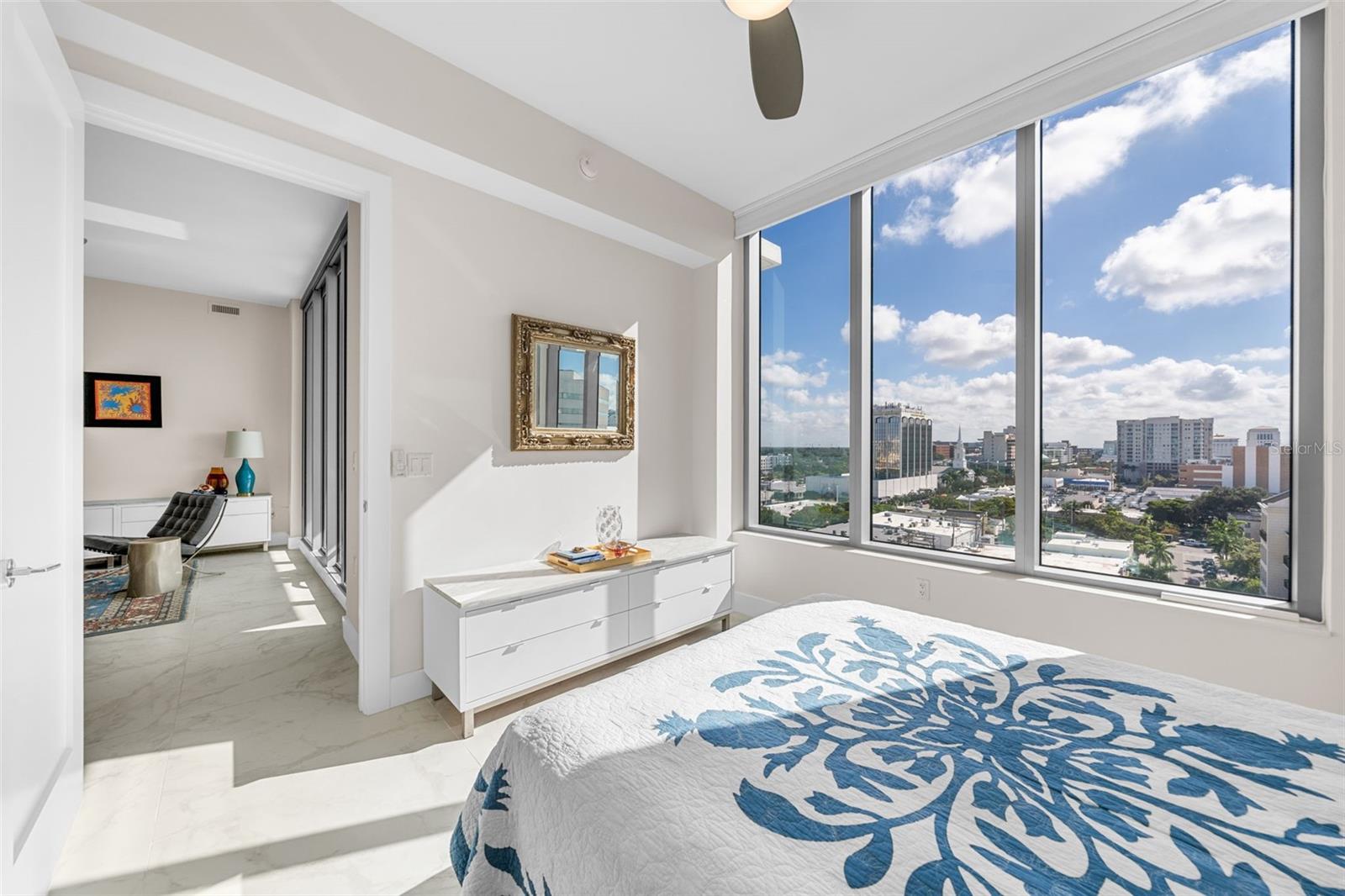 111 S PINEAPPLE AVE #903