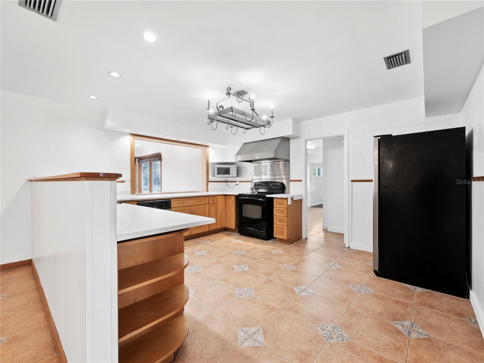 3825 SARASOTA GOLF CLUB BLVD