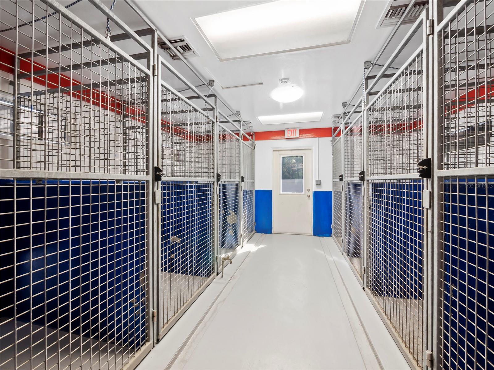 3825 SARASOTA GOLF CLUB BLVD