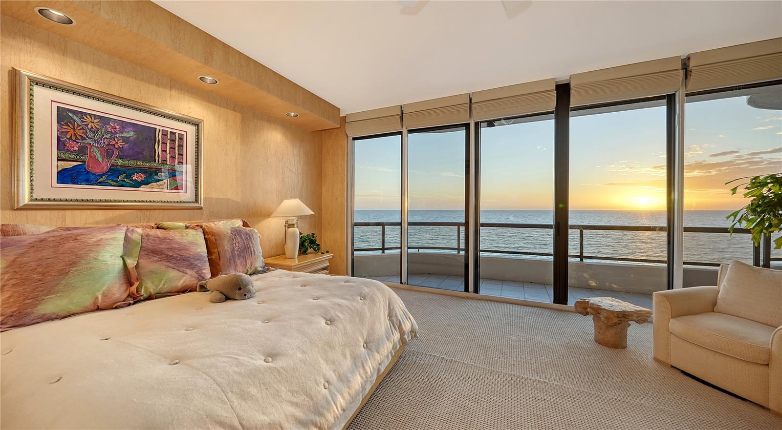 435 L AMBIANCE DR #M408