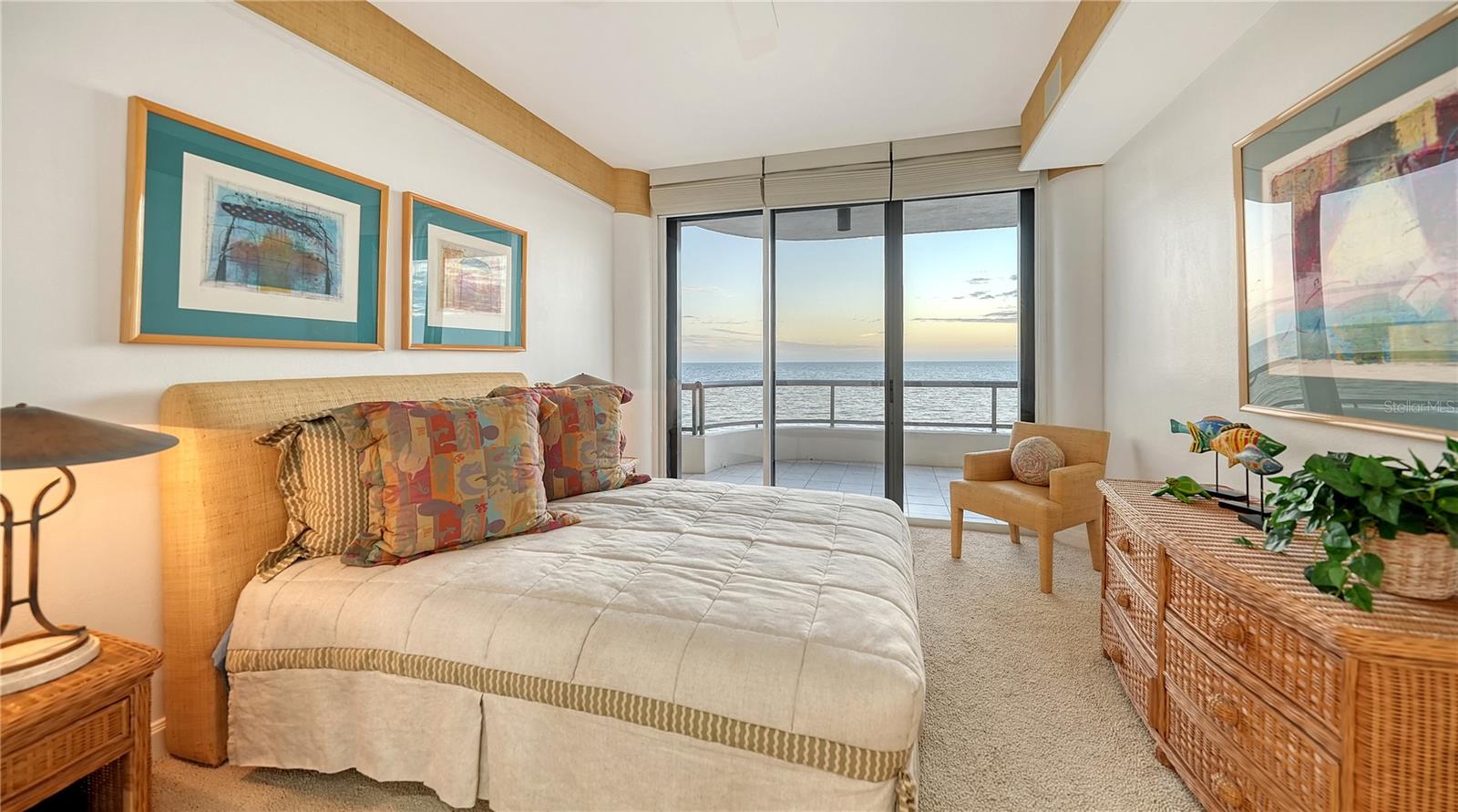 435 L AMBIANCE DR #M408