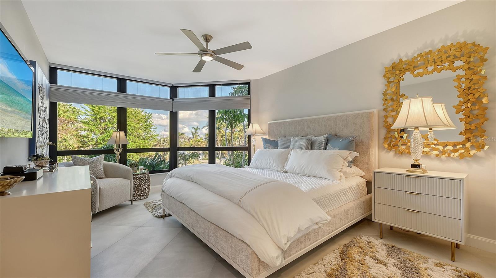 565 SANCTUARY DR #A203