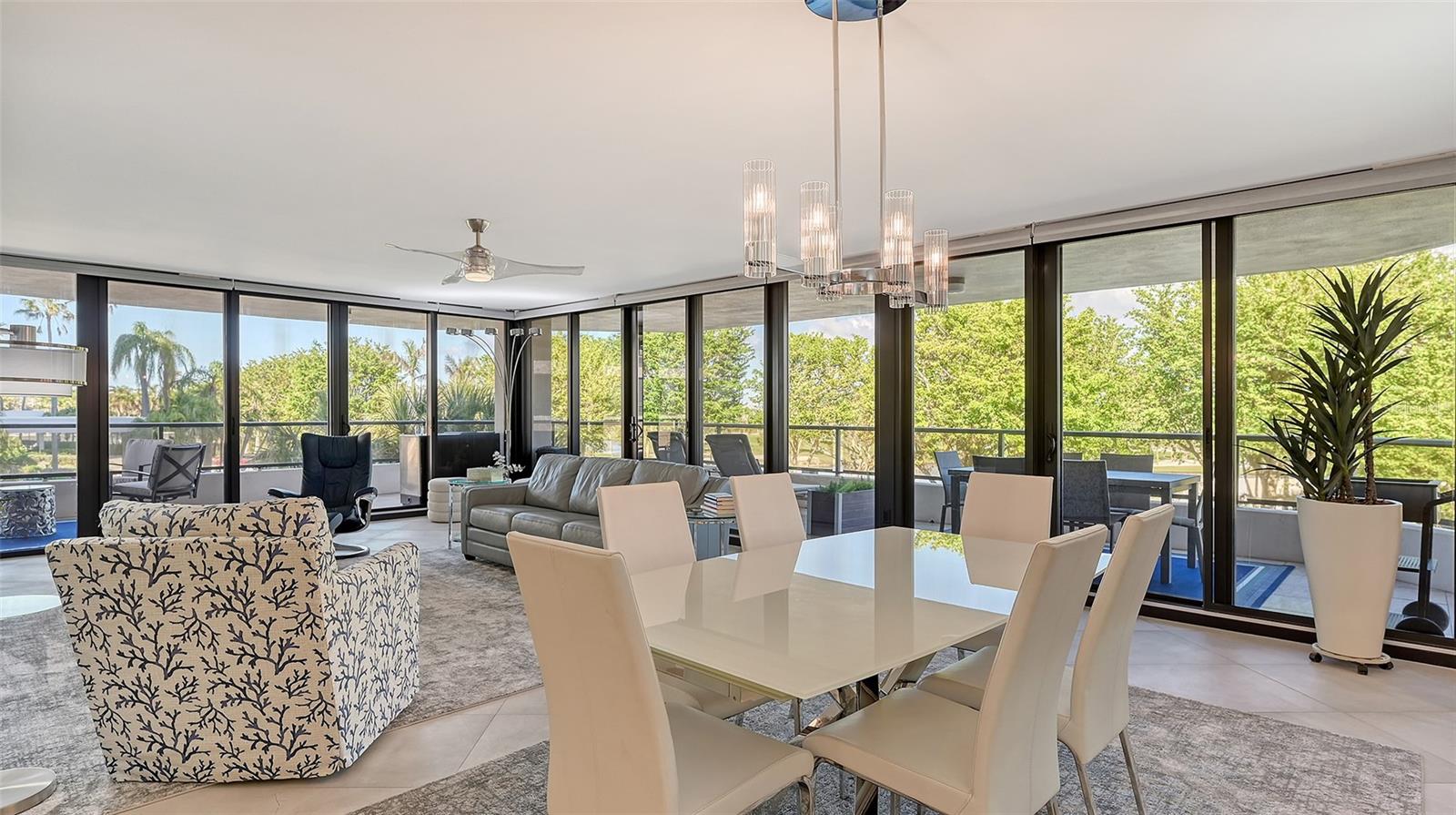 565 SANCTUARY DR #A203