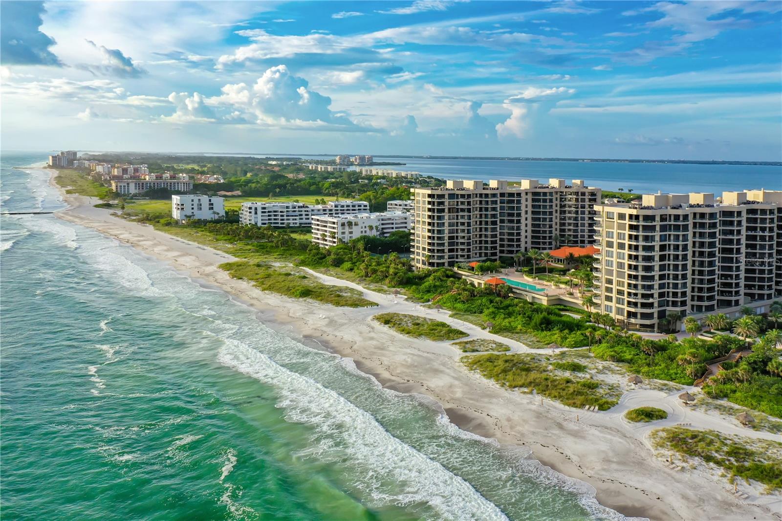 1281 GULF OF MEXICO DR #906