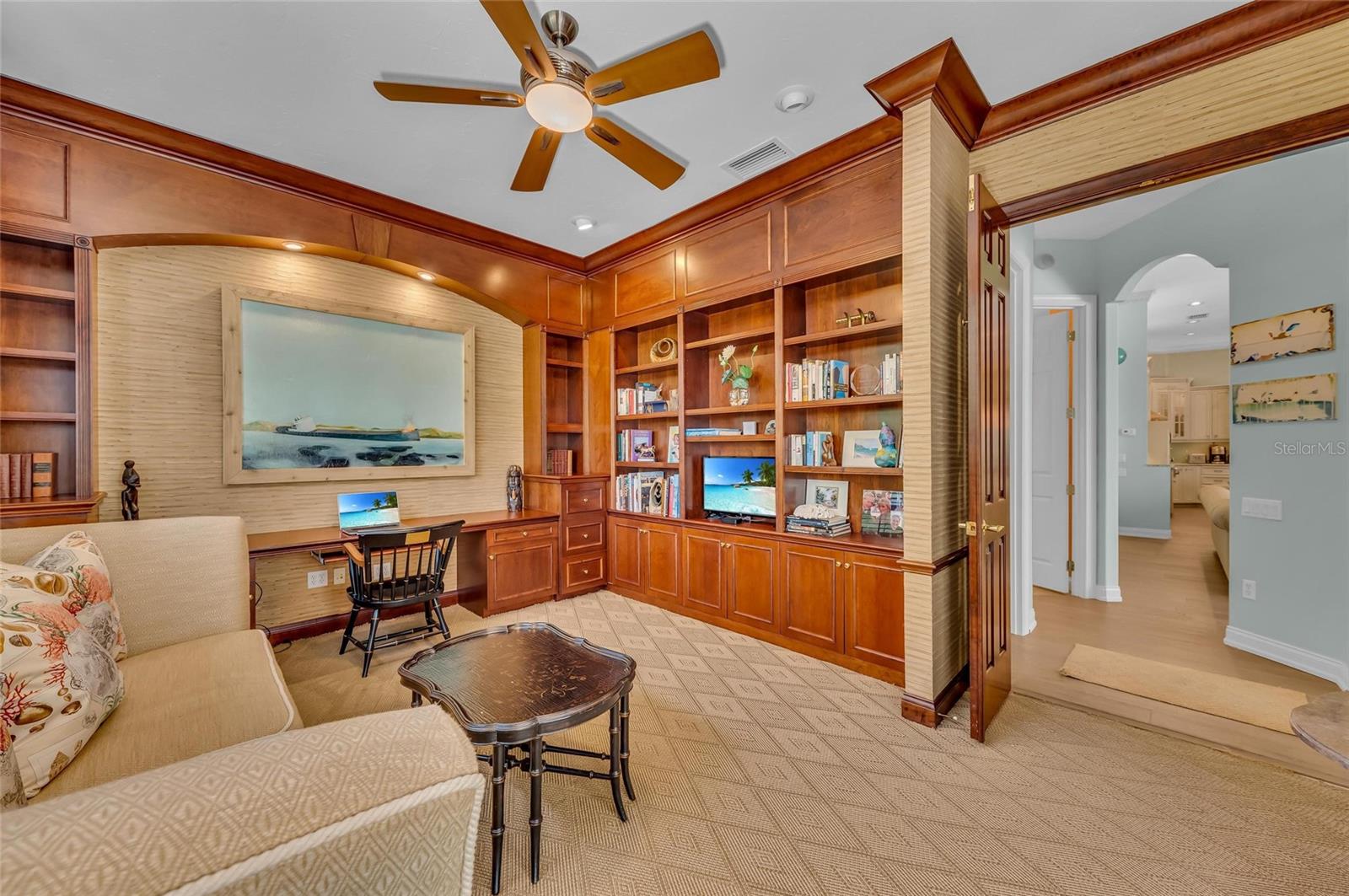 8105 WARWICK GARDENS LN