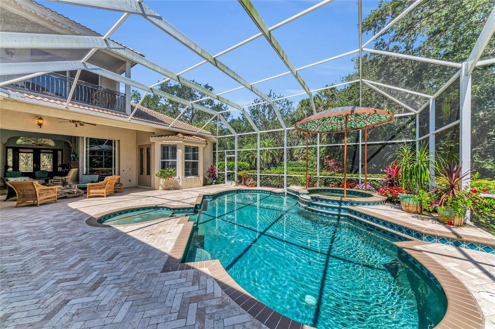 8105 WARWICK GARDENS LN