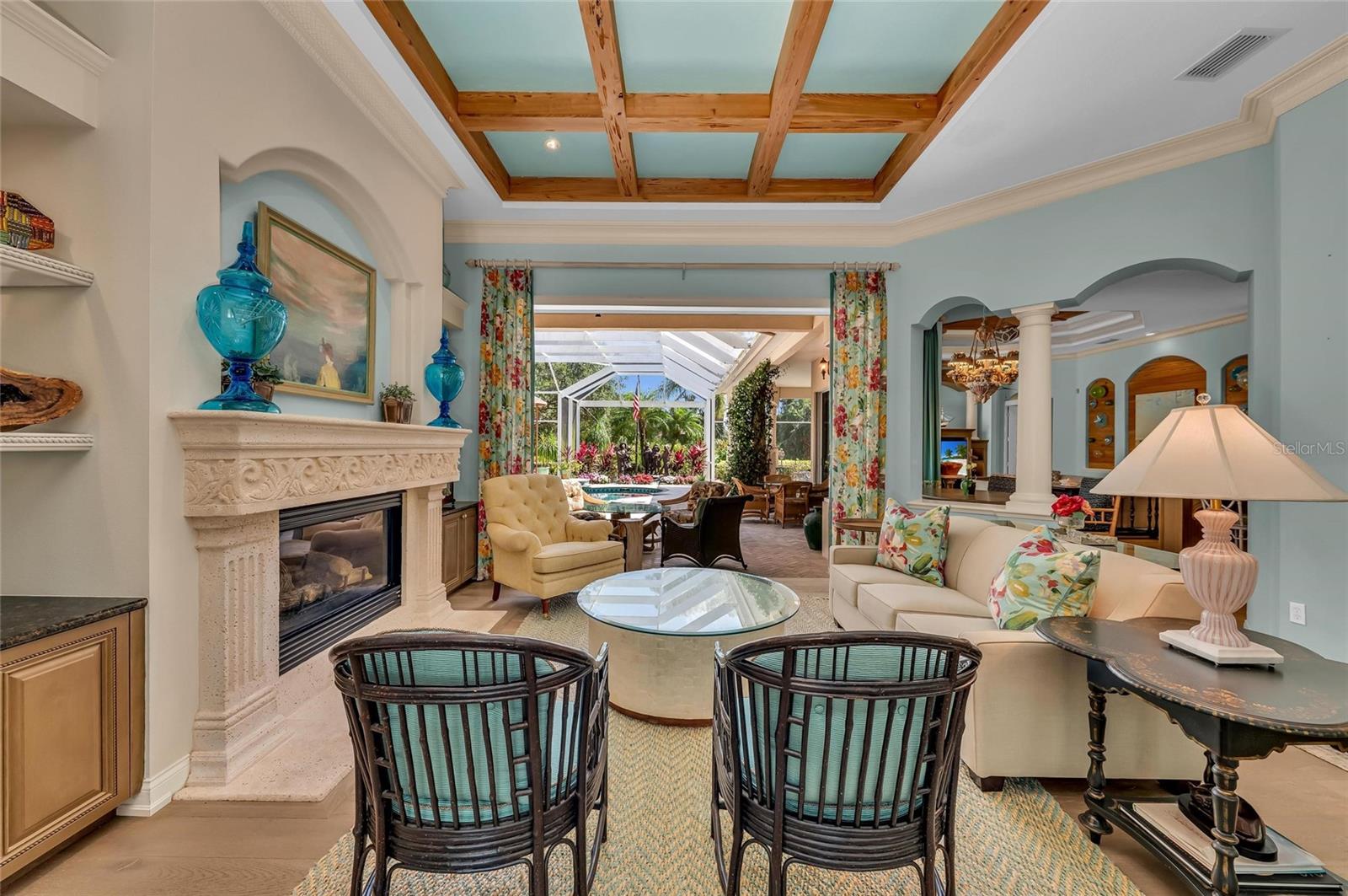 8105 WARWICK GARDENS LN