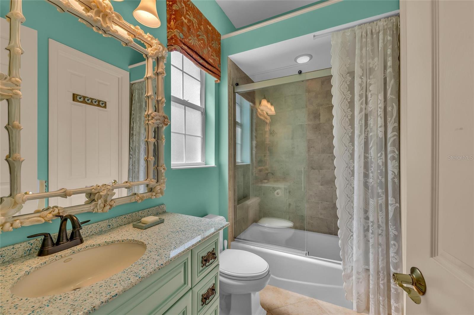 8105 WARWICK GARDENS LN