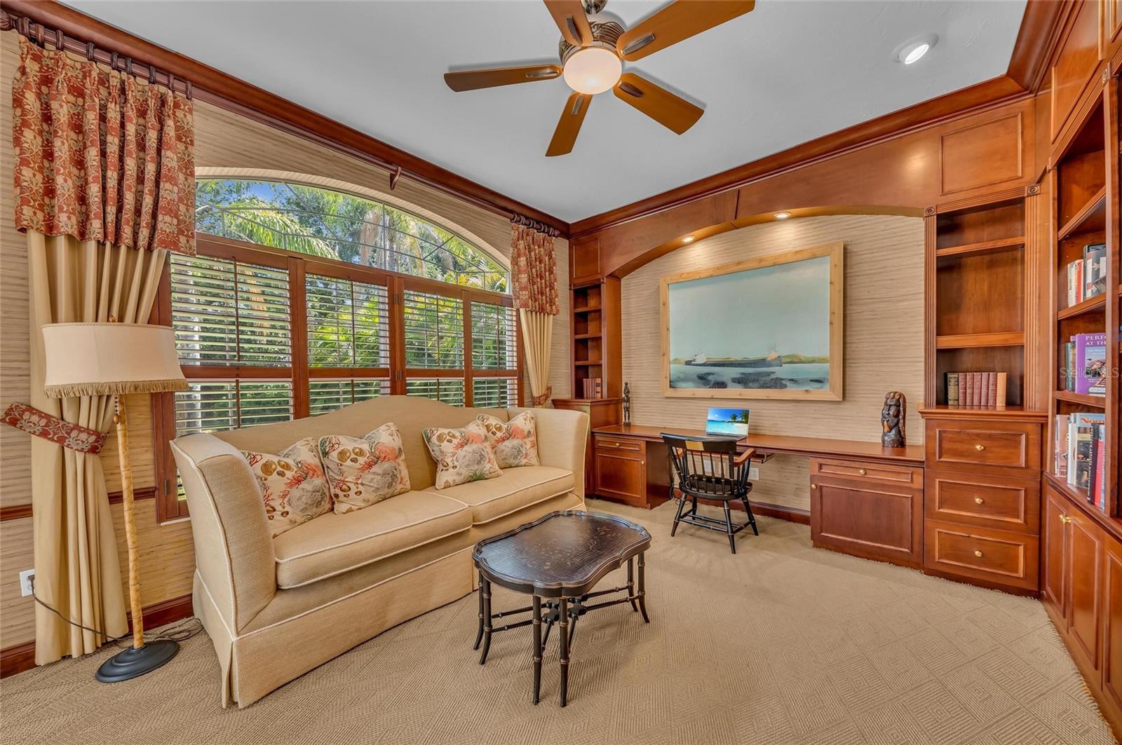 8105 WARWICK GARDENS LN