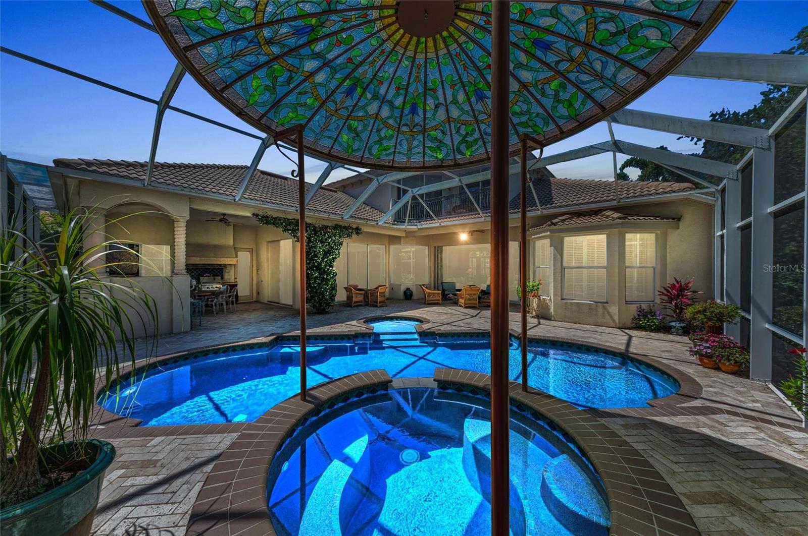 8105 WARWICK GARDENS LN