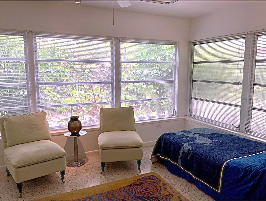 2303 BOUGAINVILLEA ST