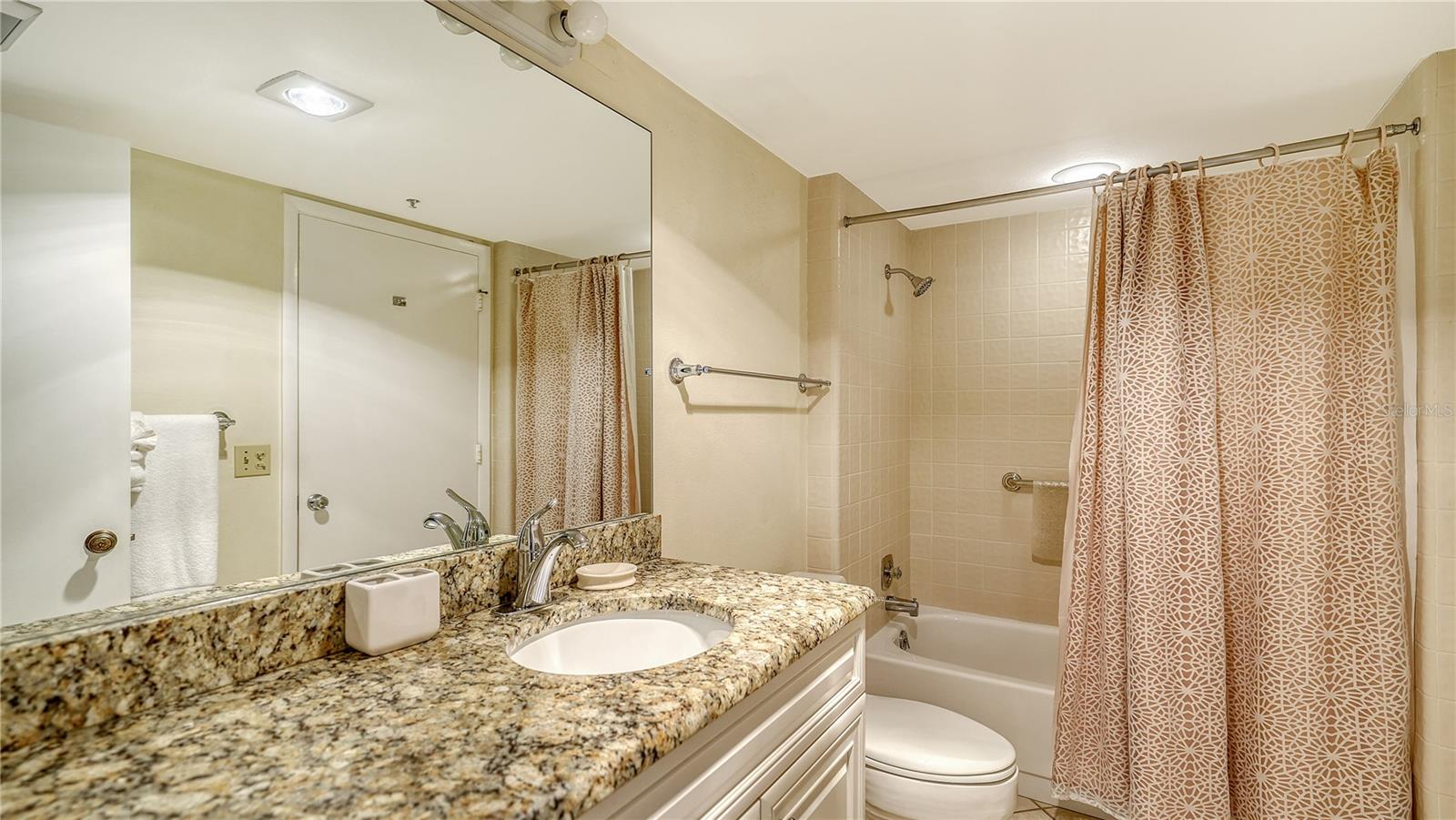 1055 GULF OF MEXICO DR #504