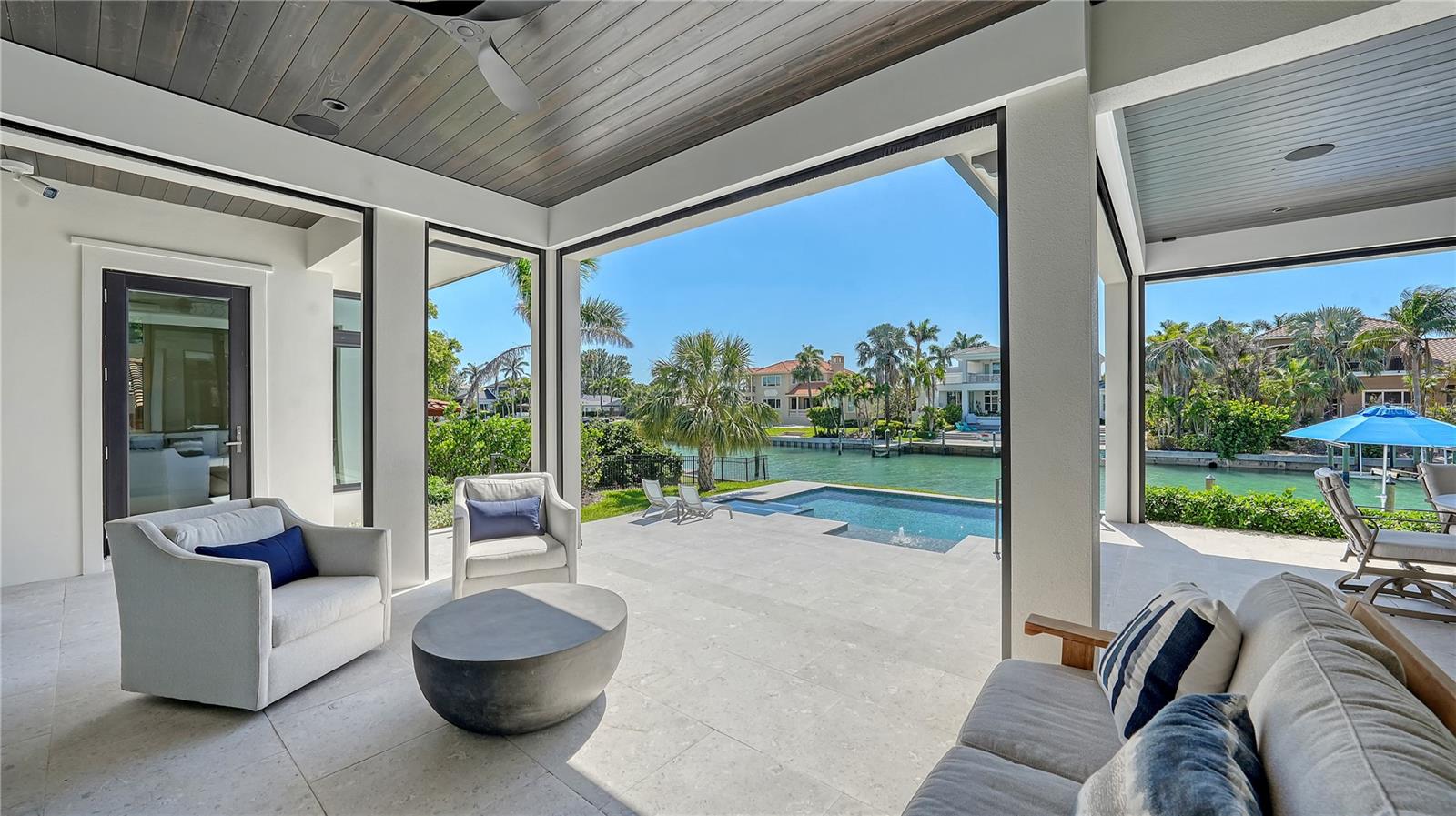 612 MOURNING DOVE DR