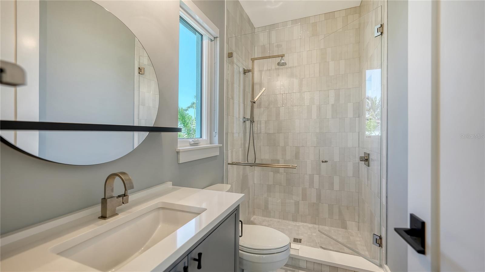 612 MOURNING DOVE DR