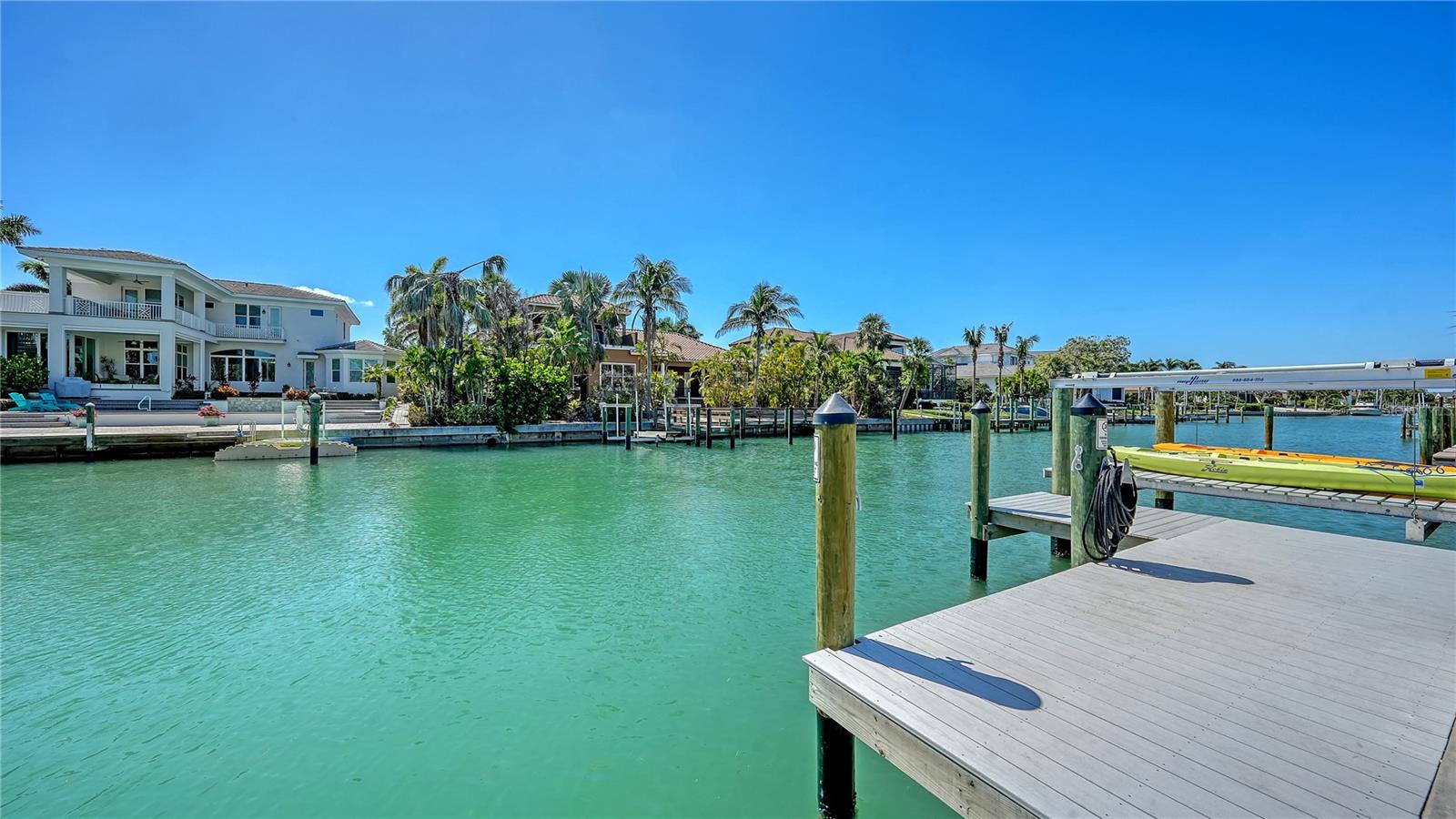 612 MOURNING DOVE DR