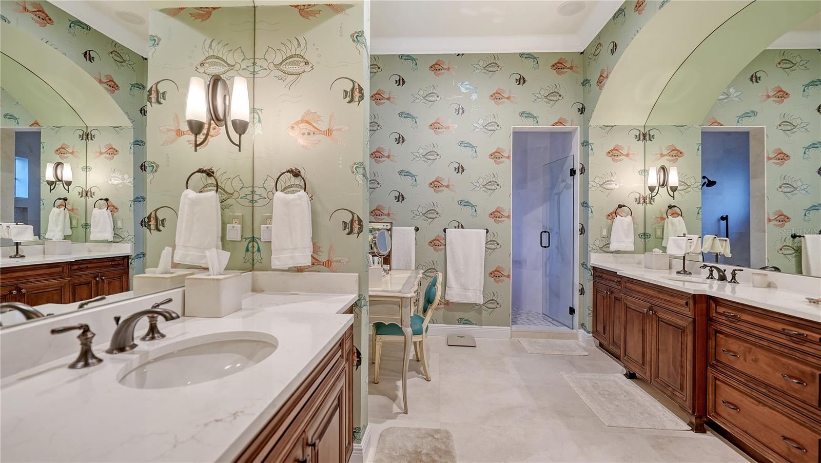 6001 GULF OF MEXICO DR