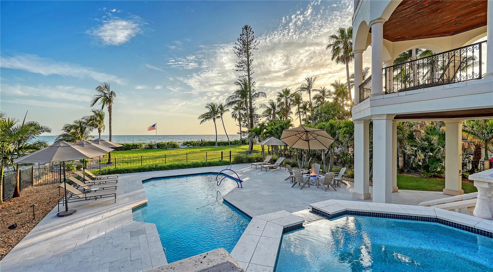 6001 GULF OF MEXICO DR