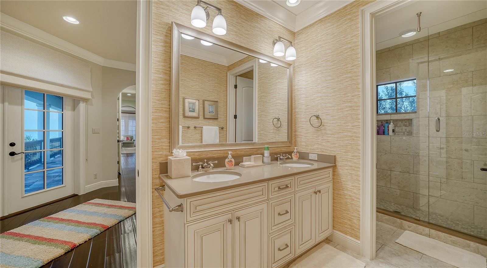 6001 GULF OF MEXICO DR